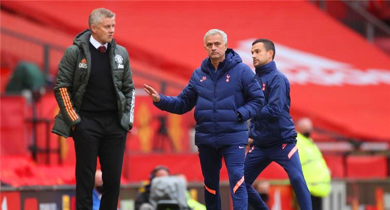 曼聯(lián)|在區(qū)別對待穆里尼奧與索爾斯克亞的背后，或隱藏著曼聯(lián)的問題之源