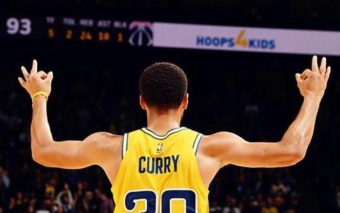 斯蒂芬·庫里|打服游戲部門！庫里2K能力值飆升，球迷：還是低了