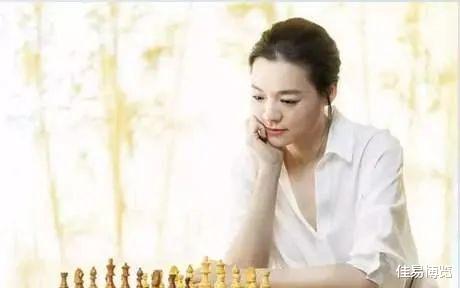 佳易博览|最美棋后诸宸：从江南女孩到卡塔尔媳妇，我愿意与生活握手言和