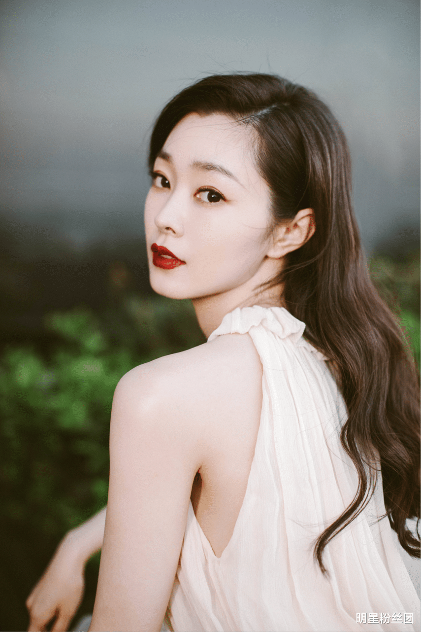 宋轶|从郭麒麟到王一博，她真的是男神收割机，终于要火了