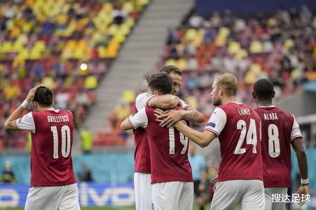 欧洲杯|伟大的1-0！他们为这一刻苦等61年，欧洲杯第5支出线球队诞生