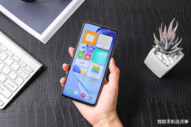 vivo|vivo“四机”在路上:内置新系统,支持骁龙888处理器!