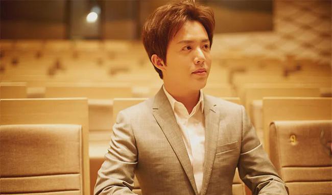 Angelababy|18岁至今登春晚5次，在小沟里翻船的李云迪，对不起的何止是母亲