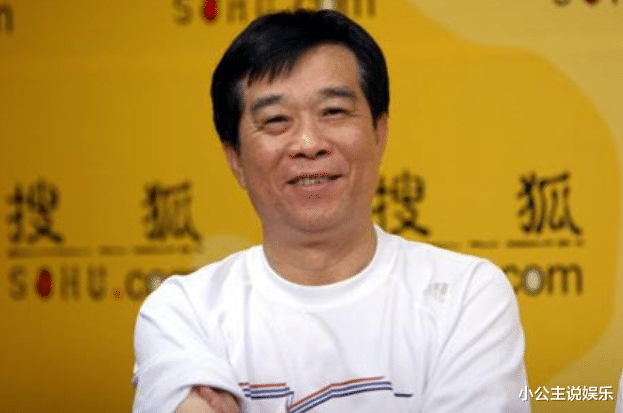 相声|20年前，有谁注意焦恩俊身旁的小配角？如今已是相声界的泰斗人物