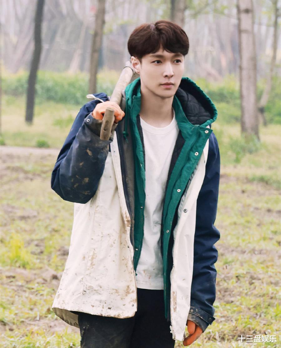 鹿晗|受吴亦凡事件影响,鹿晗黄子韬被叫去做笔录,张艺兴幸免