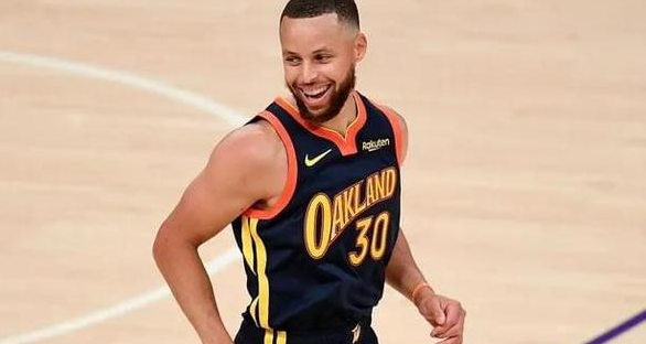 交易 库里也要抱团？5换1交易进展，无疑成联盟焦点