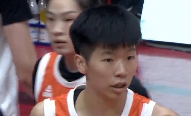 内蒙古|李梦韩旭内外开花，四川女篮险胜内蒙古，李月汝发挥失常