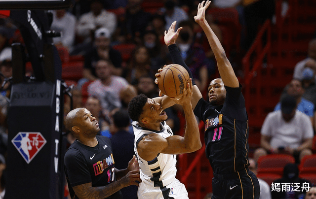 巴特勒|巴特勒：塔克是球隊(duì)每個(gè)人的好兄弟，他能承擔(dān)起自己的責(zé)任