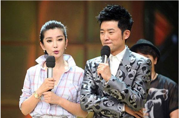 任泉|任泉宠了12年的妻子曝光,是我们熟悉的歌手,怪不得多年零绯闻