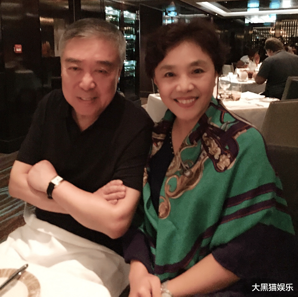 师胜杰|师胜杰逝世三年，为何女儿师朦宁可留在国外，也不回国陪伴母亲？