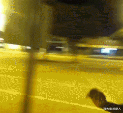 每天都是潮人|神回复：为什么美剧里面很少有阴柔的男主角？