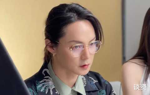 尹正|35岁尹正胖成发面馒头，三层下巴堆满脖颈，网友说他的焖菜不可靠