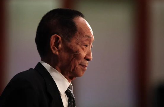 蜗牛研究僧 袁隆平逝世!举国哀悼:老师家长请告诉孩子他的丰功伟绩!