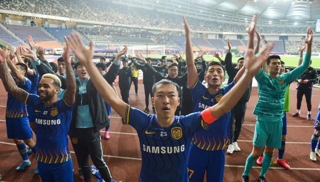 浓烈难咽下|恒大向陈戌源索要调节费足协回应：没钱！中超新军效仿恒大将解散