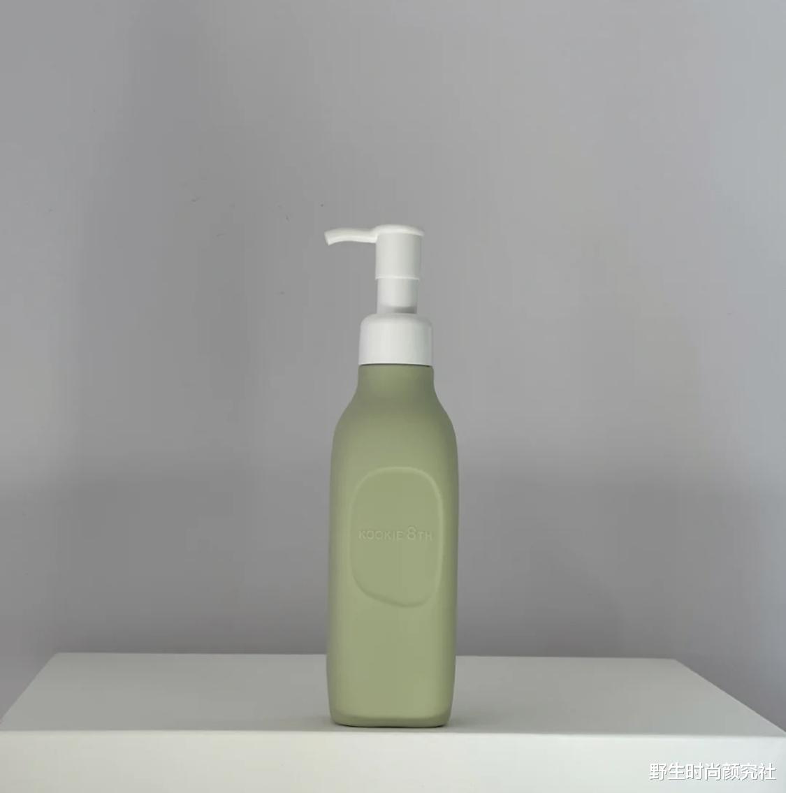 保湿 又到了涂身体乳的季节，这4款身体乳平价又保湿，照着买就对了