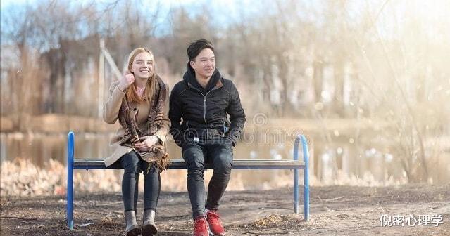 倪密心理学 “我妈没钱看病，岳父不肯卖房，离婚”离开老婆，凤凰男重归农村
