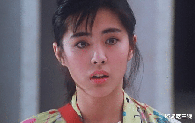 王祖贤|王祖贤当年有多火？对很多小伙子来说，她就是得不到的白月光