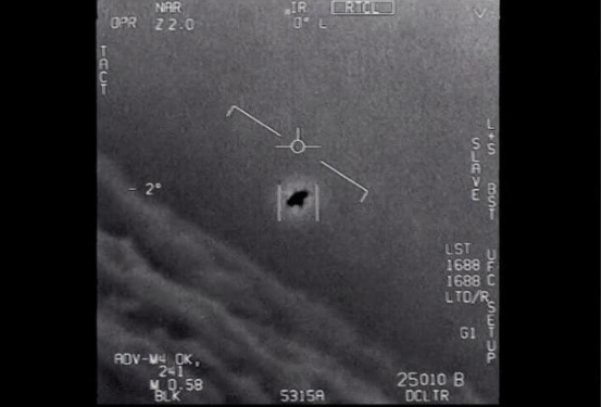 UFO 美飞行员称：几乎每天都可以看到UFO，机动特征远超人类科技水平