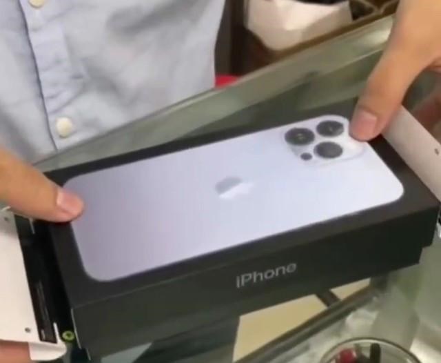 注意：iPhone 13原包装已被破解，大家购买时要当心