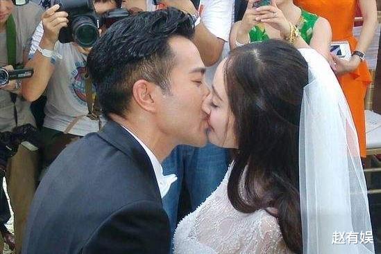 杨幂|人到中年，杨幂再次以发言引关注：爱情只是人生体验中的一点儿