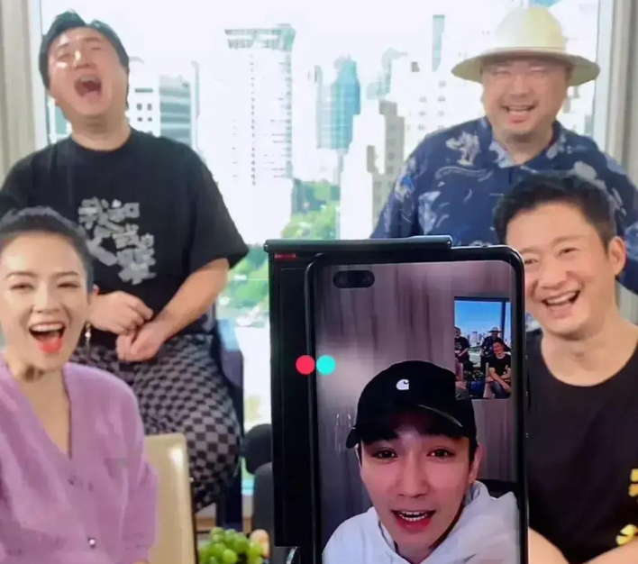 章子怡|一张照片大佬云集，各个都是票房高手，章子怡有些不够看了？