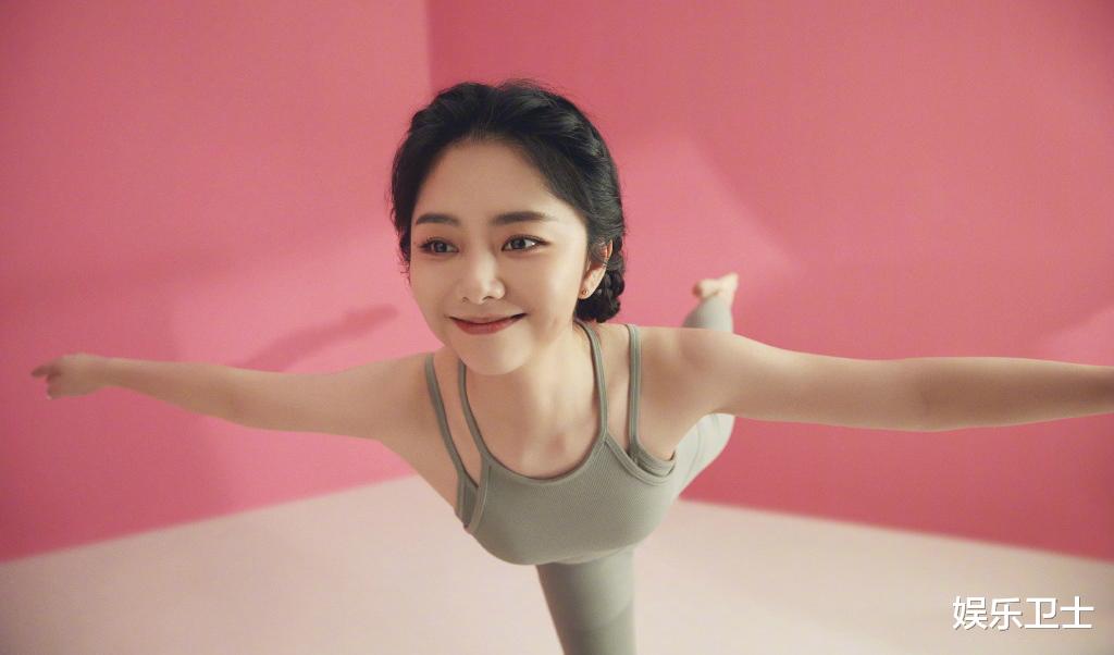 谭松韵|王一博终止与NIKE合作，却令谭松韵陷入舆论漩涡，已有明星准备捡漏