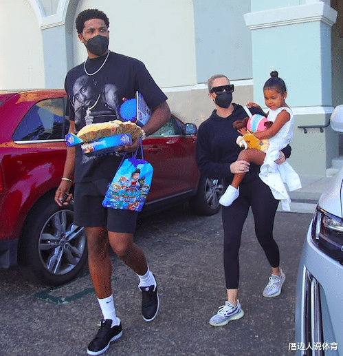 科勒|汤普森冲上热搜！亲子鉴定实锤出轨对科勒公开道歉，声称：我非常爱你