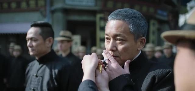各抒己见 老了反而魅力大增的“叔圈天菜”，他们的共同点是把演戏当作热爱