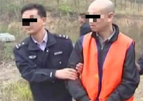 湖北?保康县一桩师生畸恋酿成的家庭血案