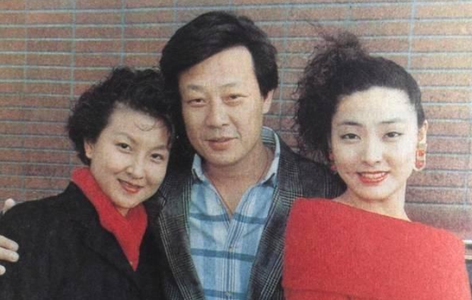 寇世勋|一妻一妾住楼上楼下，66岁仍奔波赚钱养家的他，真的值得羡慕吗？