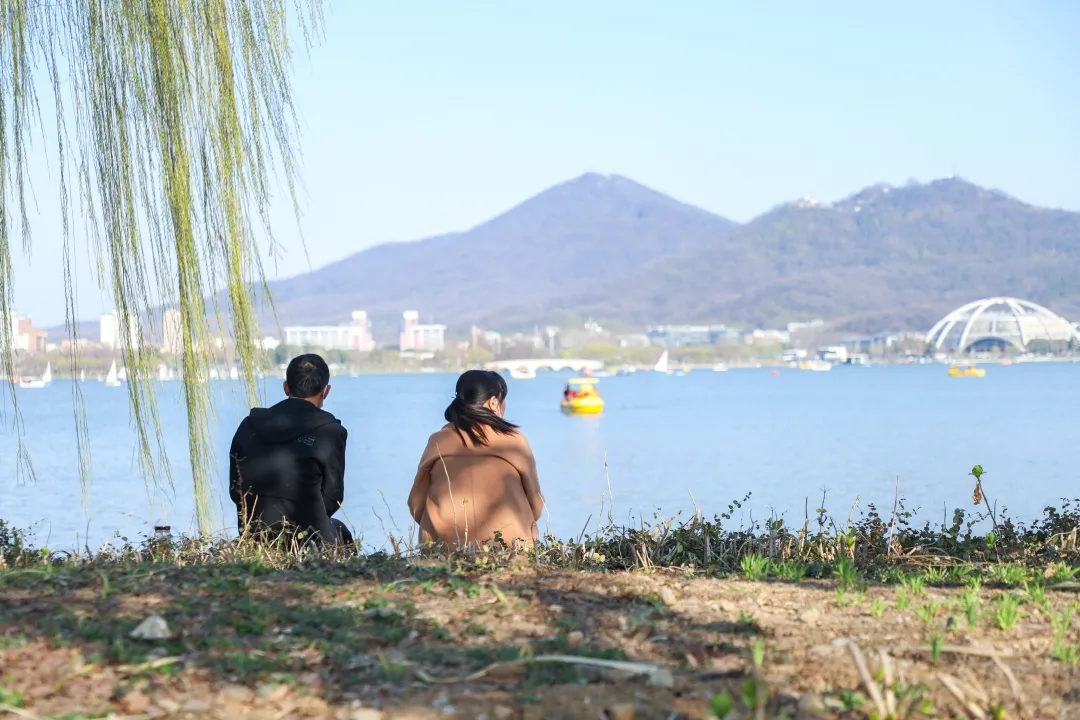 一马平天下 南京的大爷大妈，文武双全！