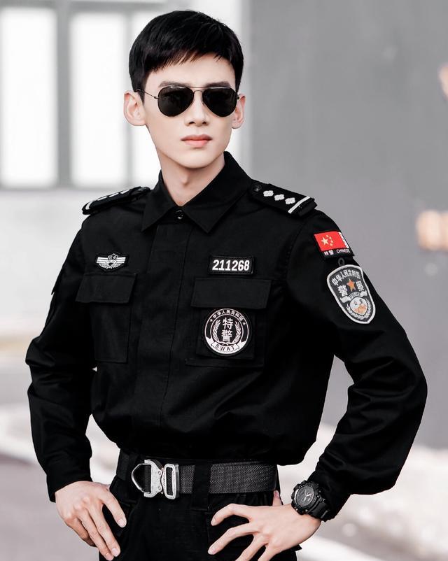 司藤|白敬亭把荧幕初吻给出去了，网友回应：这是价钱给到位了