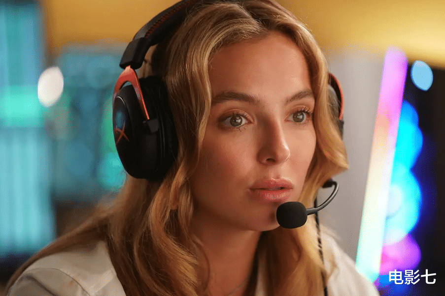 失控玩家|全片22个彩蛋，东拼西凑笑料，性感女神的新作，上映2天票房破亿