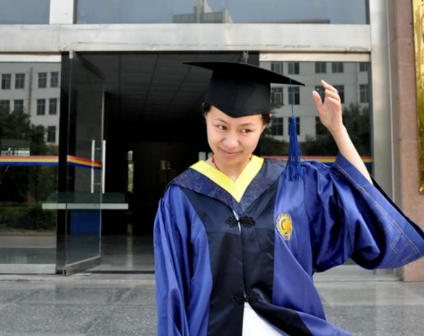 求职|双非女硕士的求职之痛，毕业后找工作没人要，研究生学历是摆设