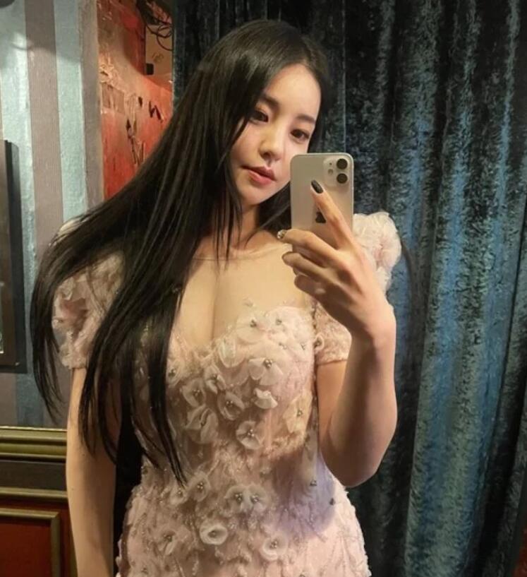 好好活着|Brave Girls南侑廷公开近照：“清纯脸蛋、性感身材”引关注