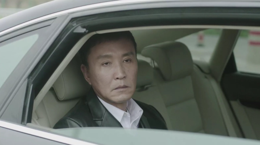 央视|收视率破2！34岁陈晓“换脸式”演技被央视点赞，这男人有多狠？