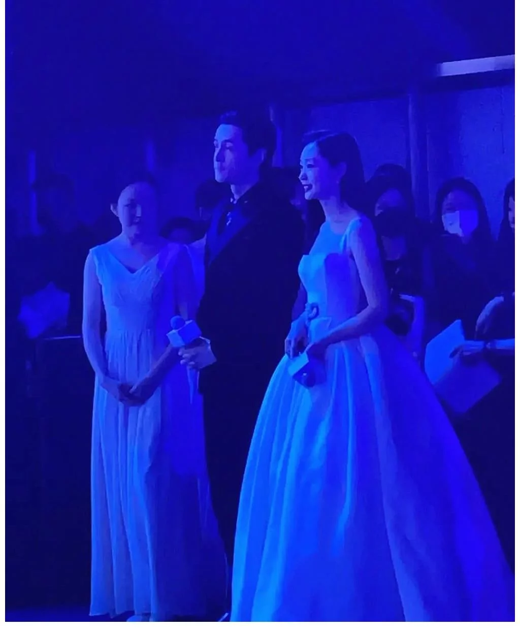 胡歌|胡歌十年未拍玄幻剧，被问如何看待张艺谋《遮天》，胡歌：我不适合