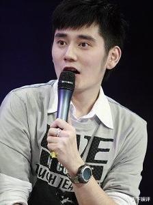 钱枫|“妈宝男”钱枫，他的问题，远比你想的要恶劣