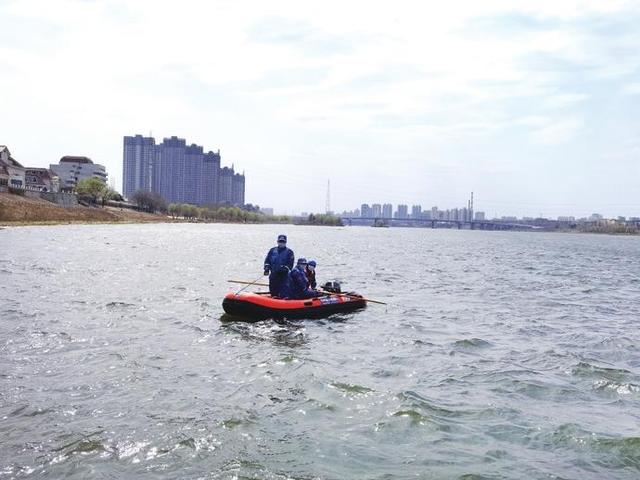 吉林日报 吉林市12岁女孩失联两天有知情者请尽快提供线索