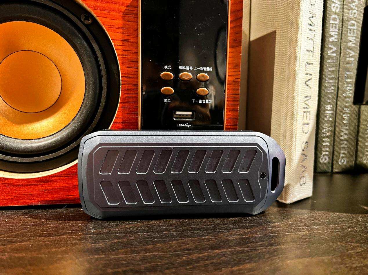 MacBook Pro|Orico USB 4.0硬盘盒评测：真的是快如闪电，5K视频剪辑无压力