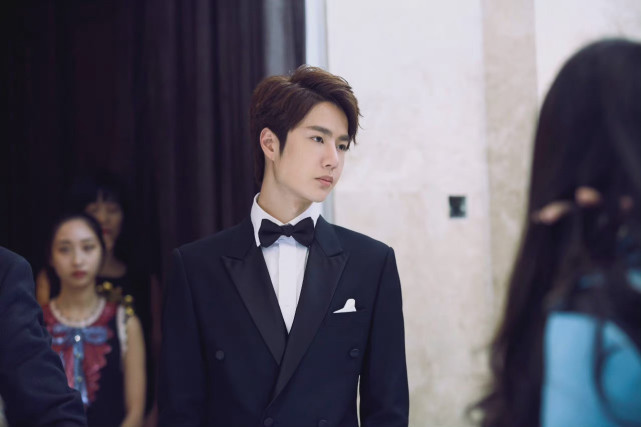 王一博|王一博的成名不是偶然是努力