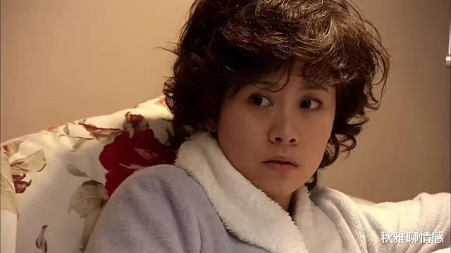 双面胶|读《双面胶》，胡丽娟公公住院：跟媳妇提4个要求，他把你当外人