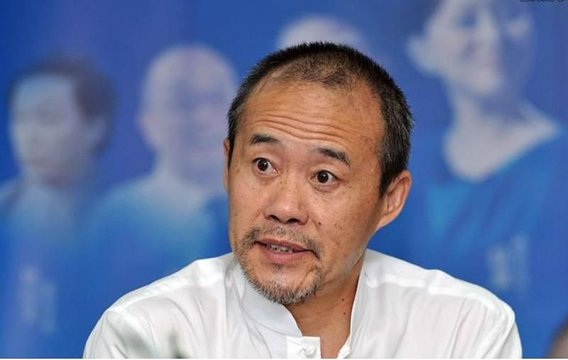 退休金|王石狼狈出局？退休金1000万，娶妻生娃两不误，日子过得很滋润