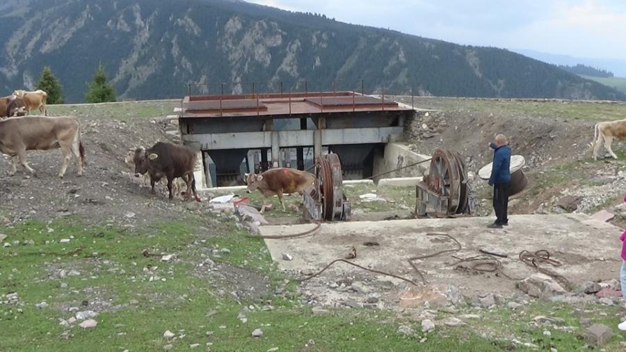 新疆一座錳礦拍賣，降價1642萬都無人接手，再次流拍。-圖2
