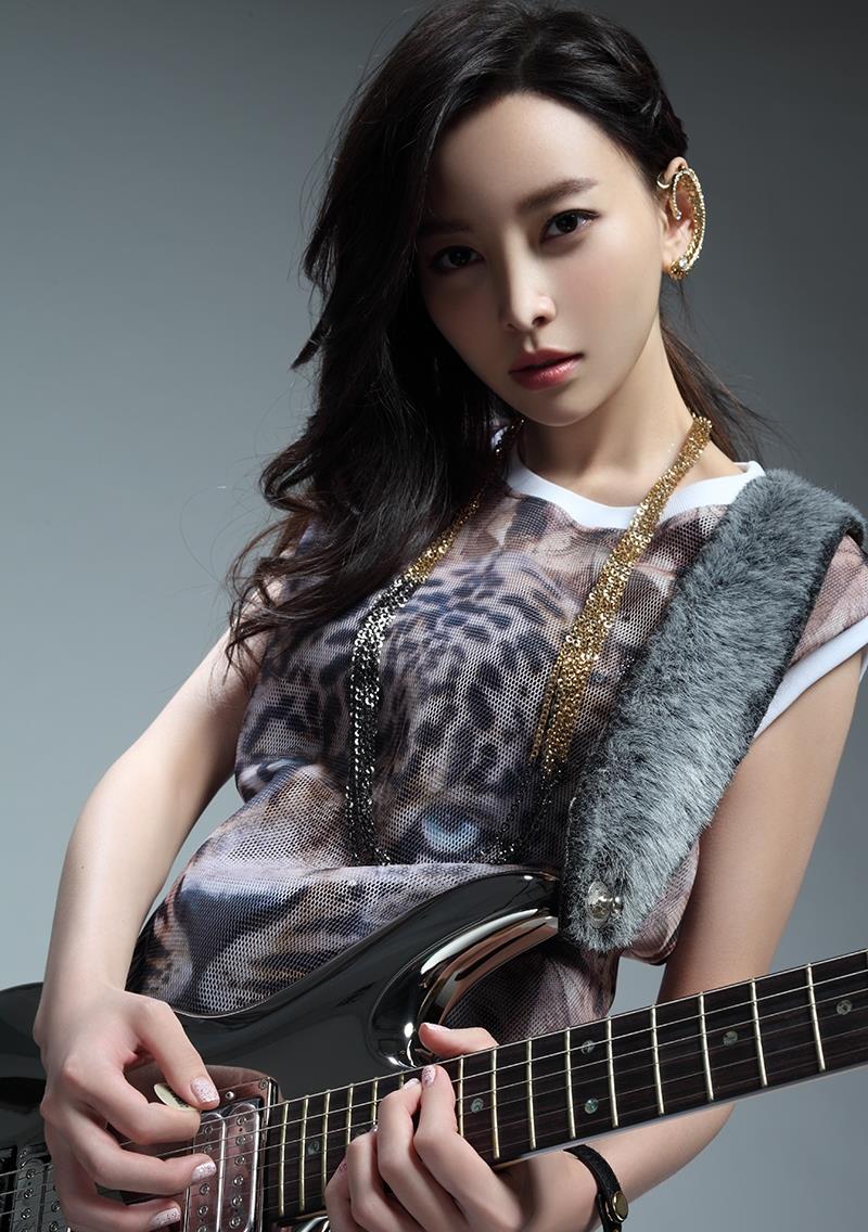 张基龙|全新灾难片预告来袭，精彩程度比肩《2012》，主演列表竟有她