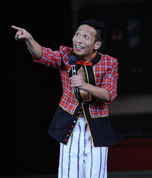 宋小宝|第一次上春晚就忘词,为拖延时间,随口瞎编一句台词却火遍全国!