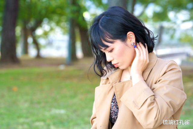 琉璃红孔雀|二婚男为了前妻怒斥现任妻子：她是孩子亲妈，你要客气些