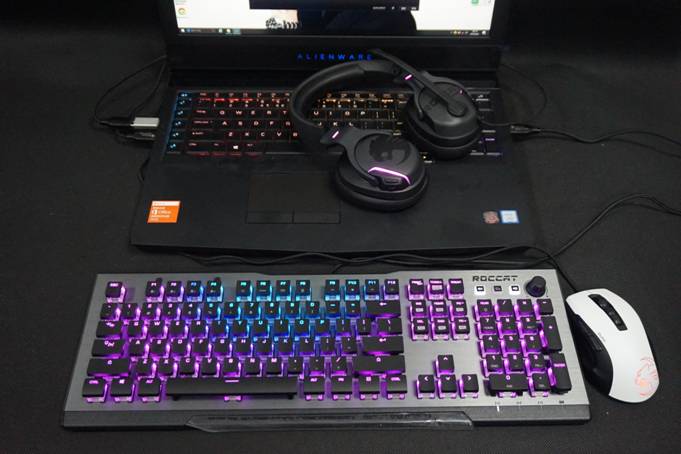 机箱|为了一盏灯换了整个电脑-盘点手里的RGB设备