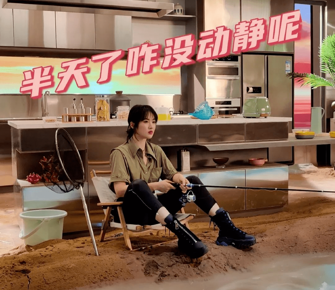 宣传片|《中餐厅5》宣传片：丁真笑容青涩，姚安娜龚俊脸贴镜头皮肤精致