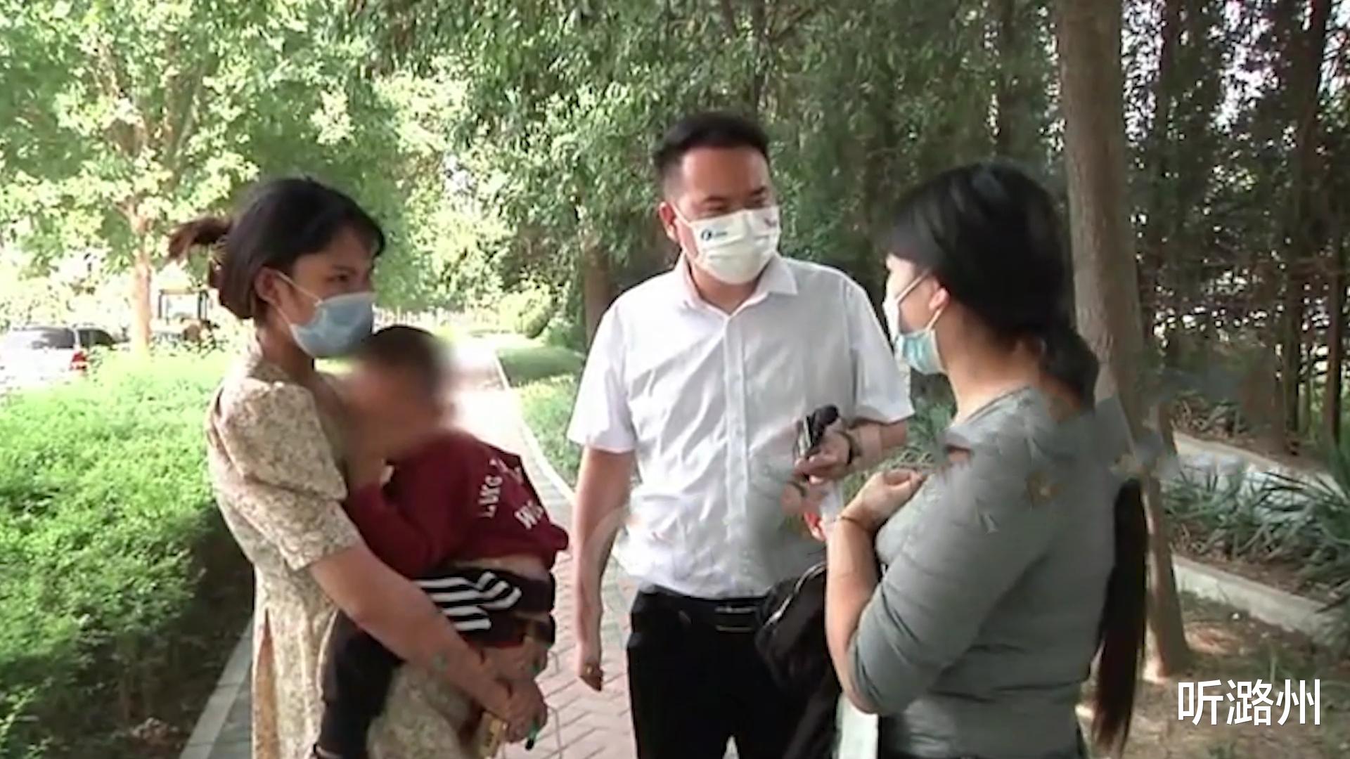 听潞州 夫妻吵架，把孩子放在闺蜜家，闺蜜当街哭诉：代养容易还回去难